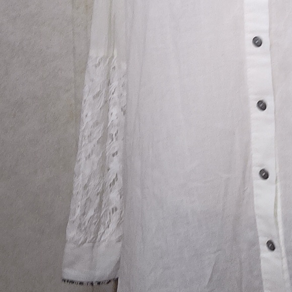 NWOT Pol 100% cotton Button Down Solid, Lace White & Black White Trim Top - Picture 12 of 16